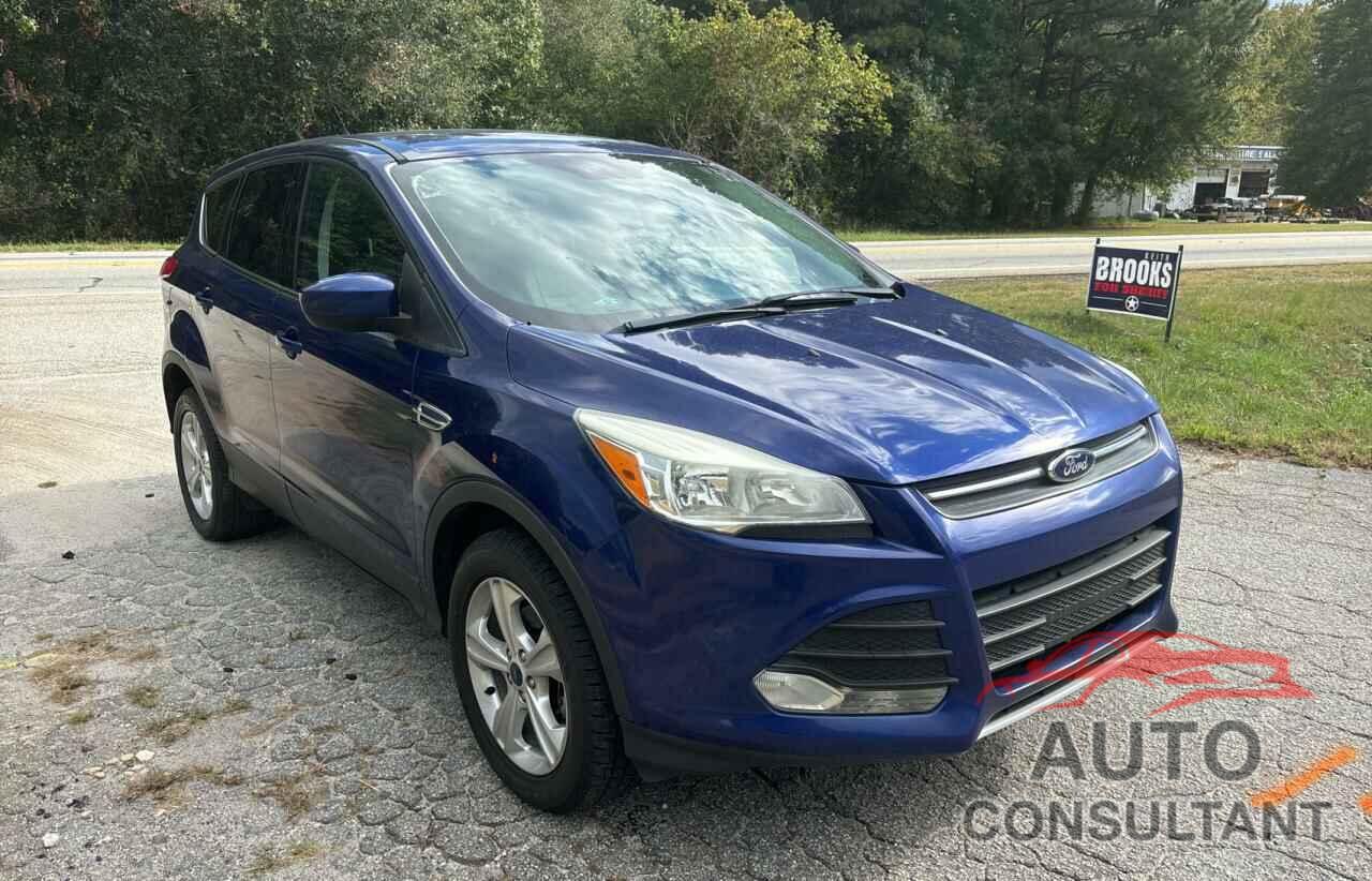 FORD ESCAPE 2016 - 1FMCU0GX0GUC90176