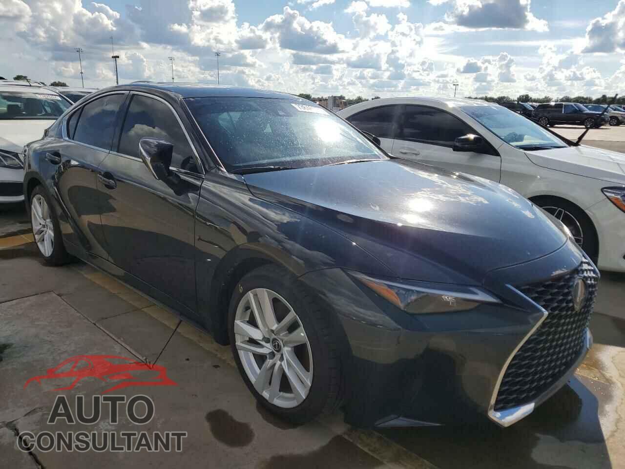 LEXUS IS 2024 - JTHCA1D22R5129223