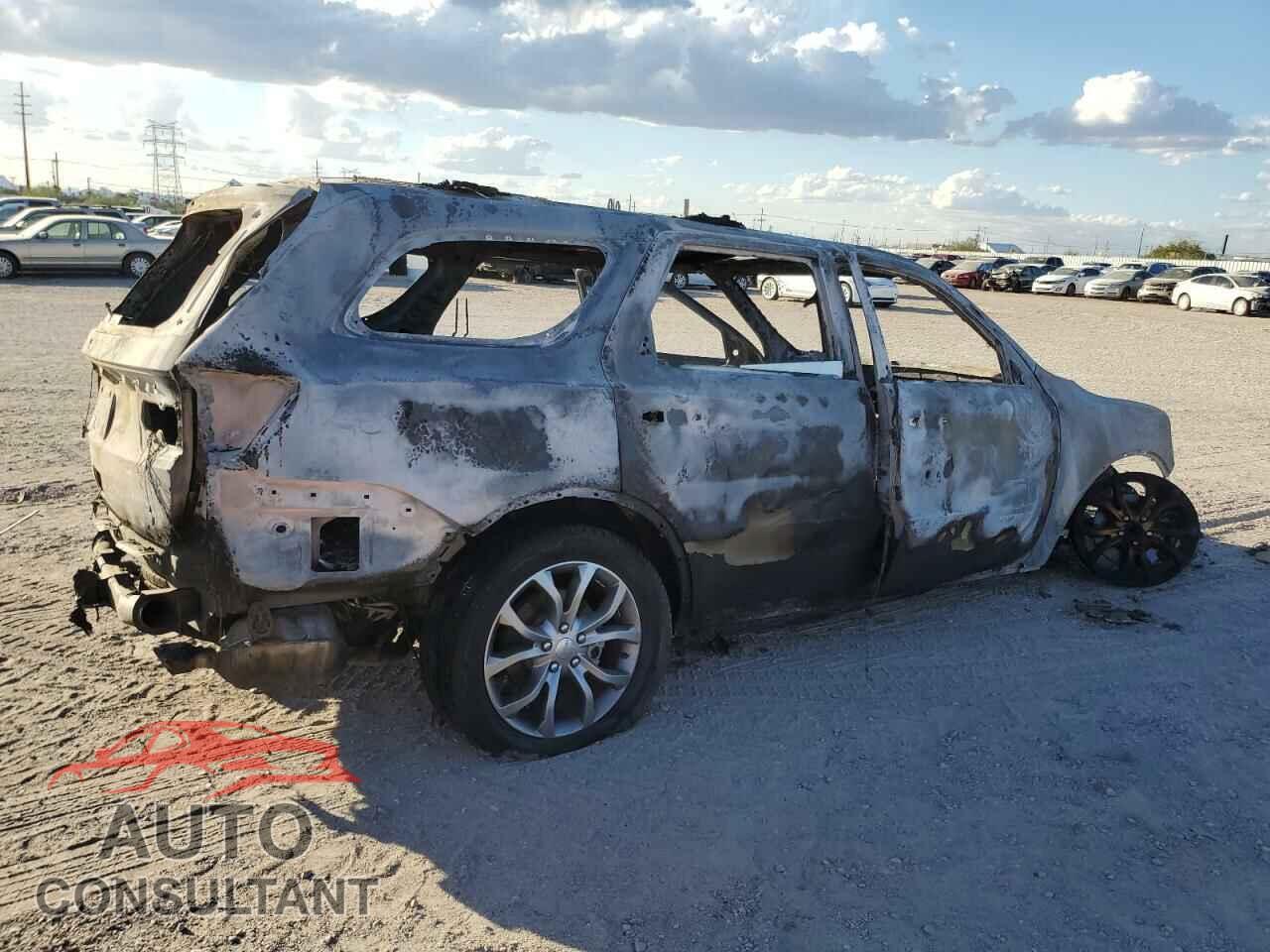DODGE DURANGO 2018 - 1C4SDHET0JC384800