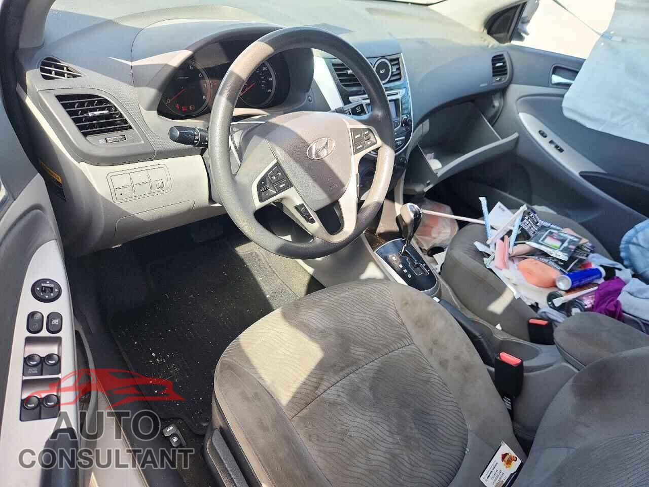 HYUNDAI ACCENT 2013 - KMHCU4AE8DU441663