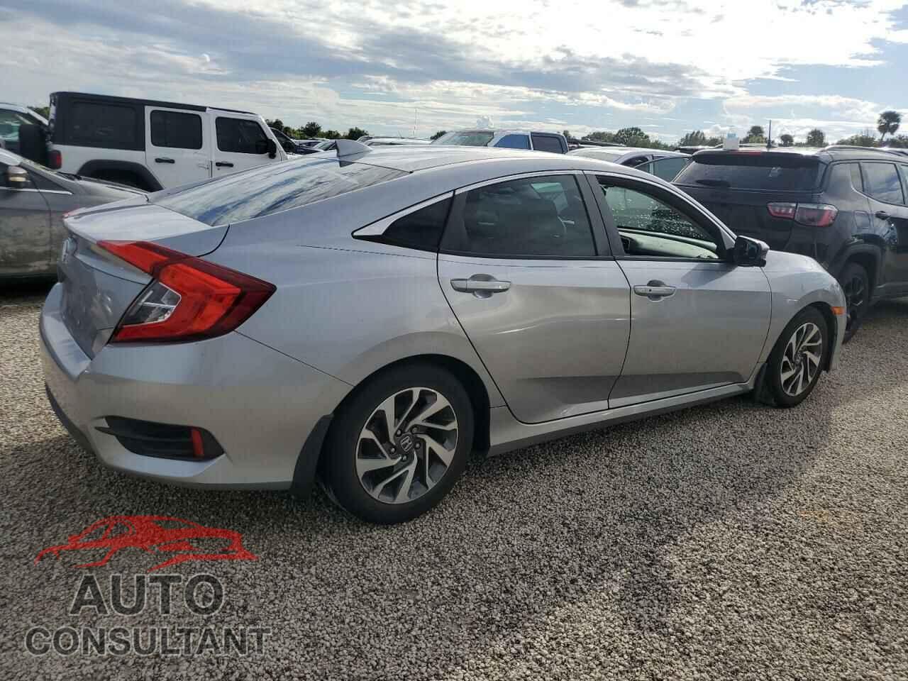 HONDA CIVIC 2017 - 19XFC2F78HE014393