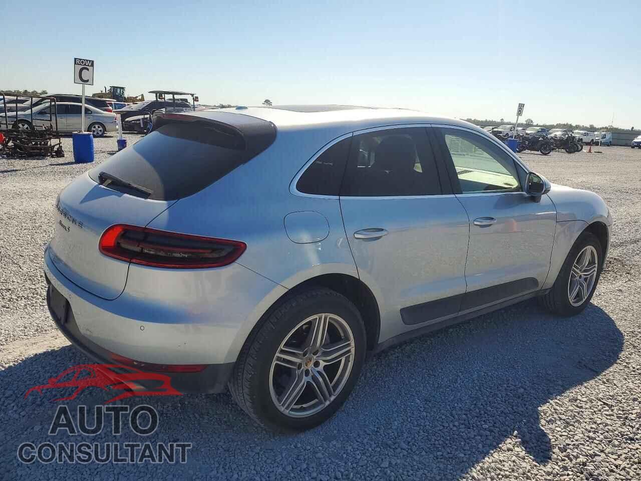 PORSCHE MACAN 2015 - WP1AB2A59FLB44107