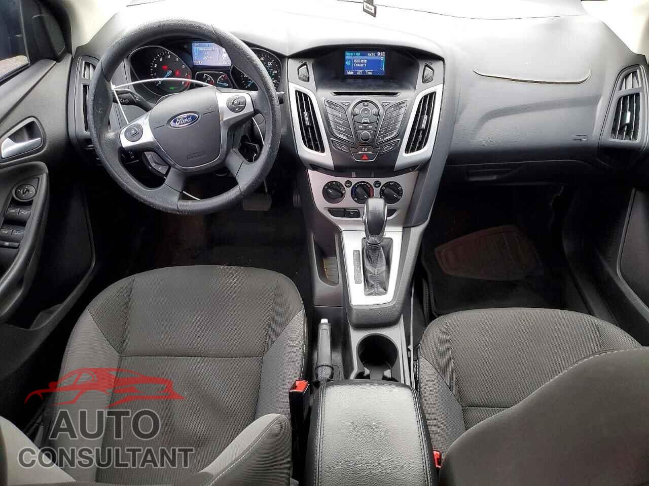 FORD FOCUS 2014 - 1FADP3F21EL123390