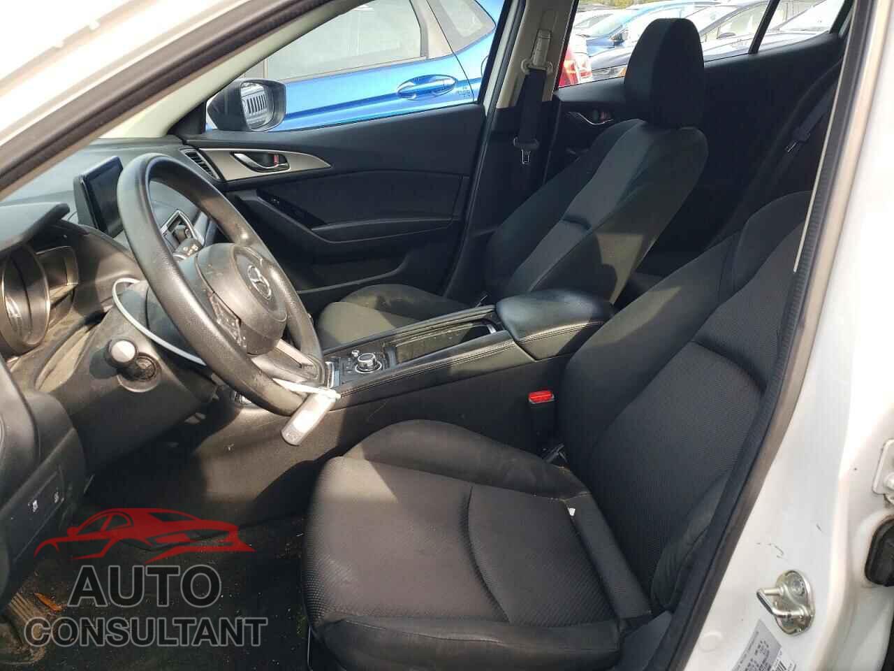 MAZDA 3 2017 - JM1BN1K7XH1143568