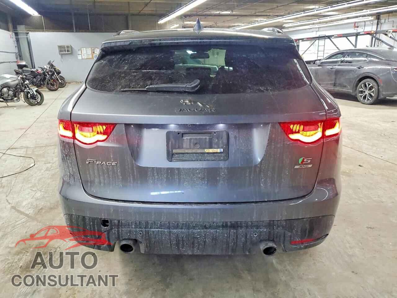 JAGUAR F-PACE 2018 - SADCM2FV0JA296315