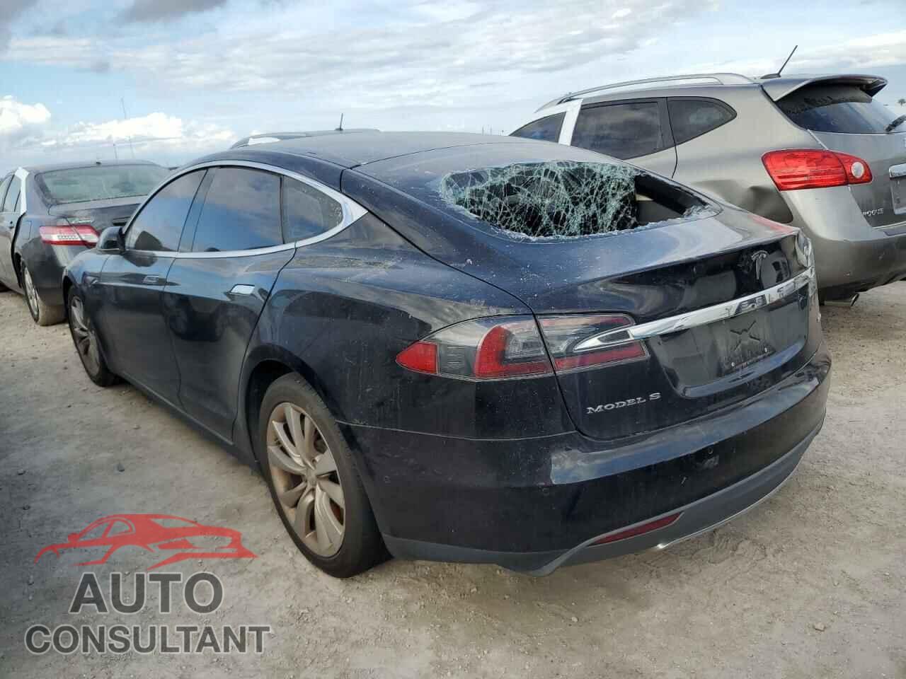 TESLA MODEL S 2016 - 5YJSA1E27GF125739