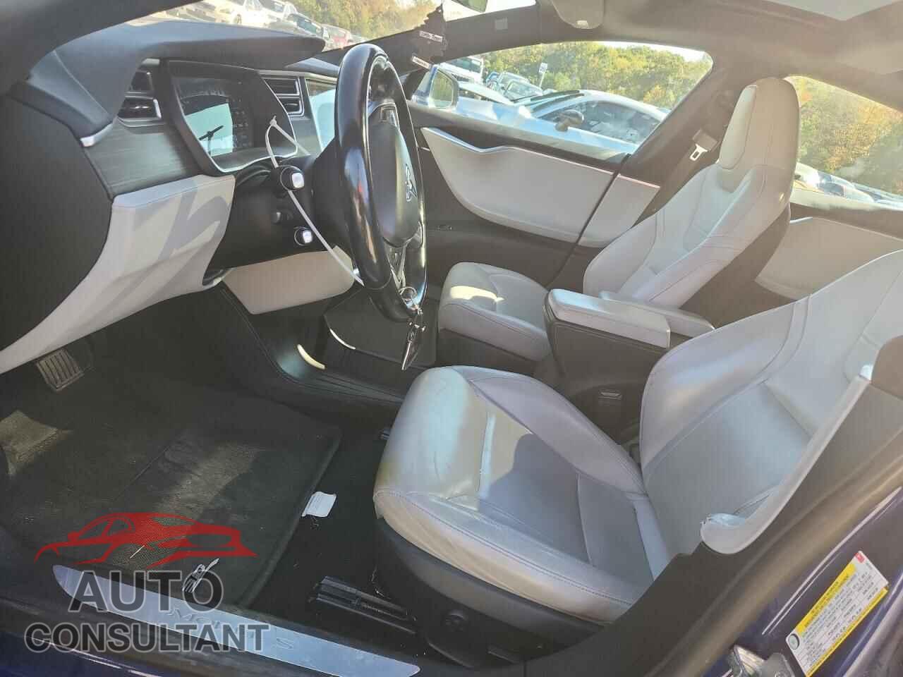 TESLA MODEL S 2015 - 5YJSA1E22FF105333