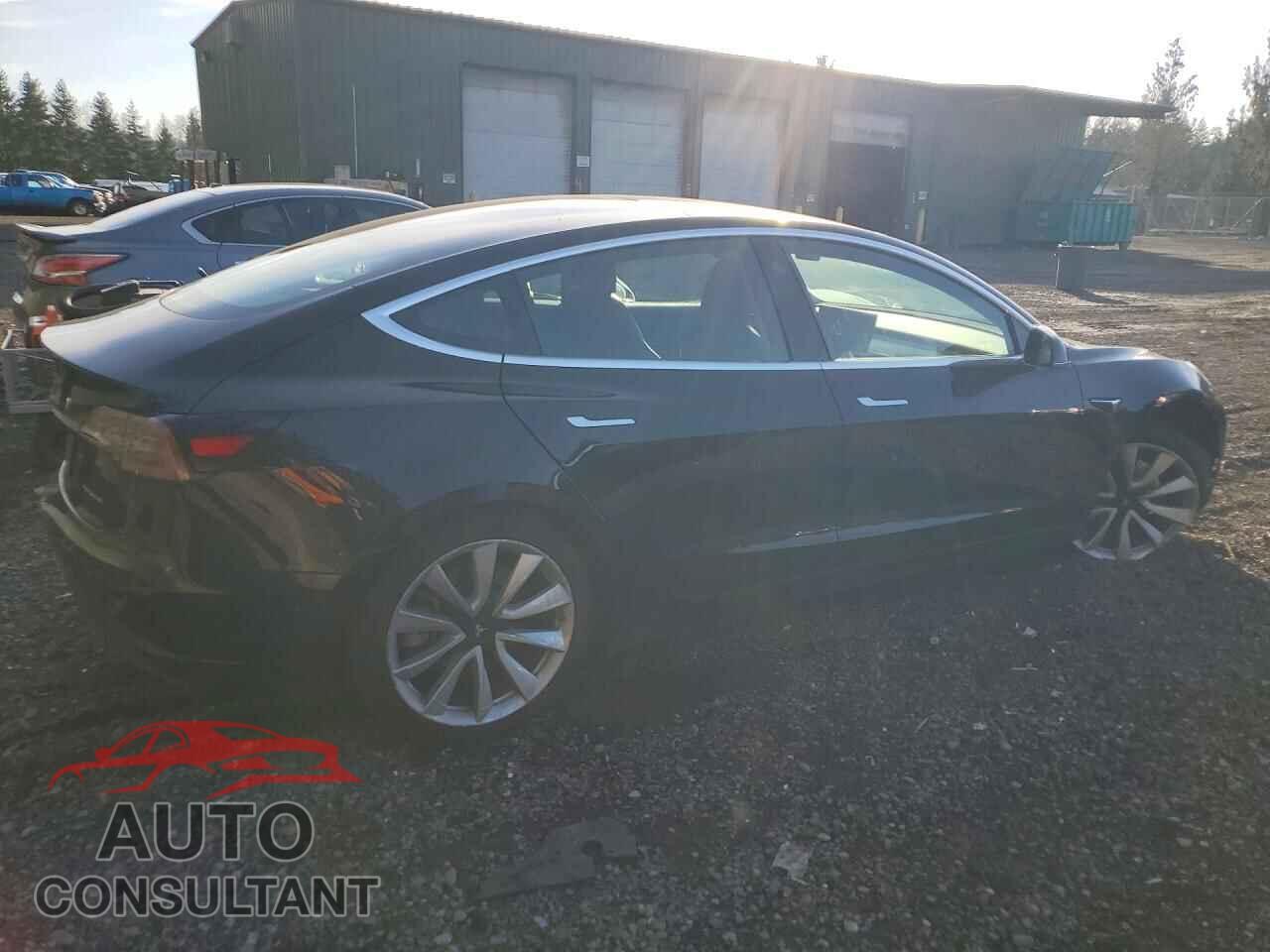 TESLA MODEL 3 2019 - 5YJ3E1EB2KF433659