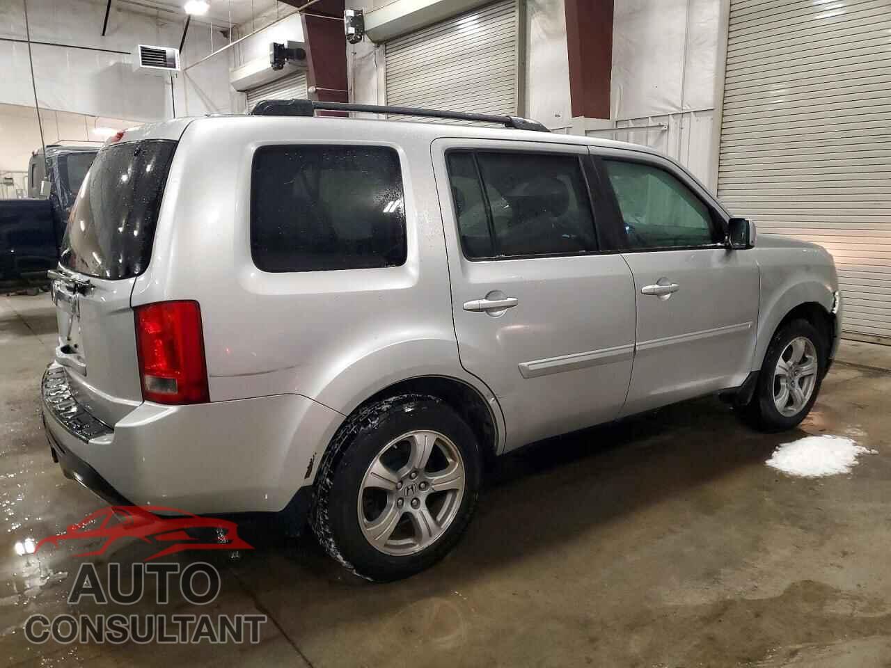 HONDA PILOT 2013 - 5FNYF4H69DB067317