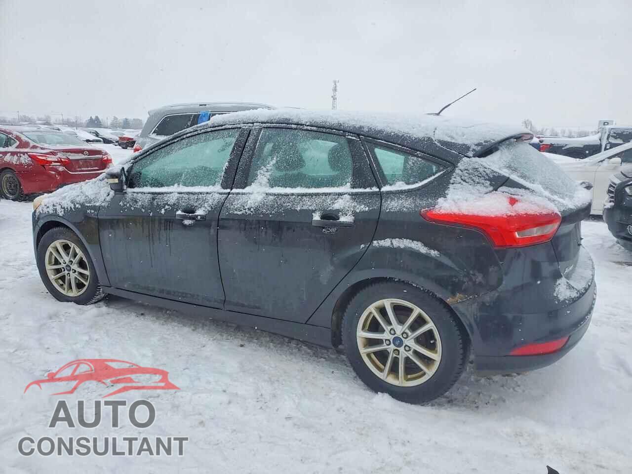 FORD FOCUS 2015 - 1FADP3K27FL257571