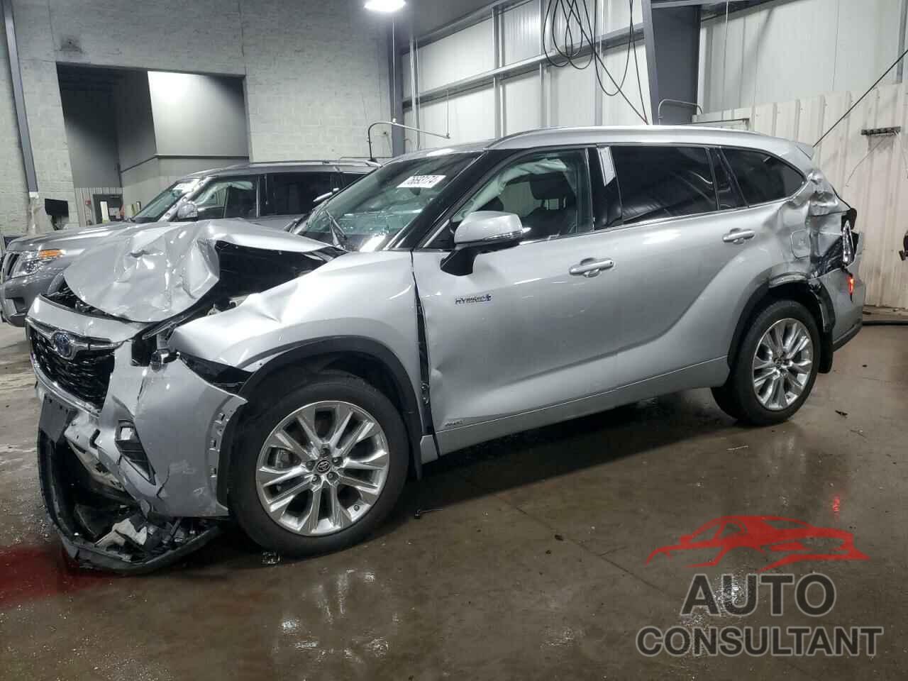 TOYOTA HIGHLANDER 2021 - 5TDXBRCH1MS521827