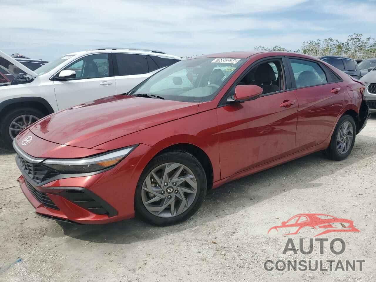 HYUNDAI ELANTRA 2024 - KMHLM4DG7RU664541