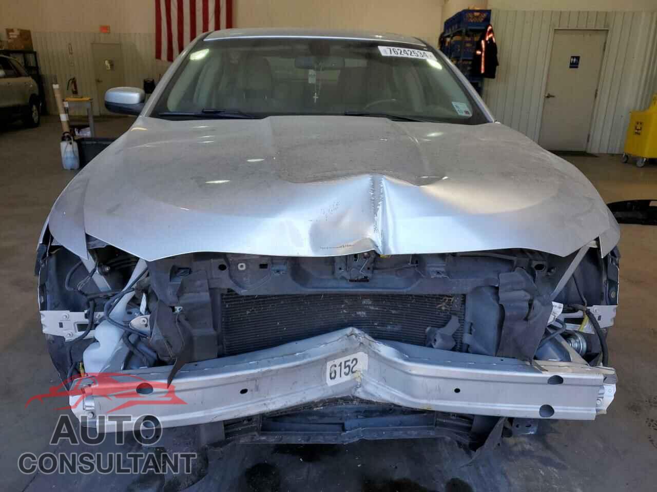 FORD TAURUS 2012 - 1FAHP2EW3CG122389