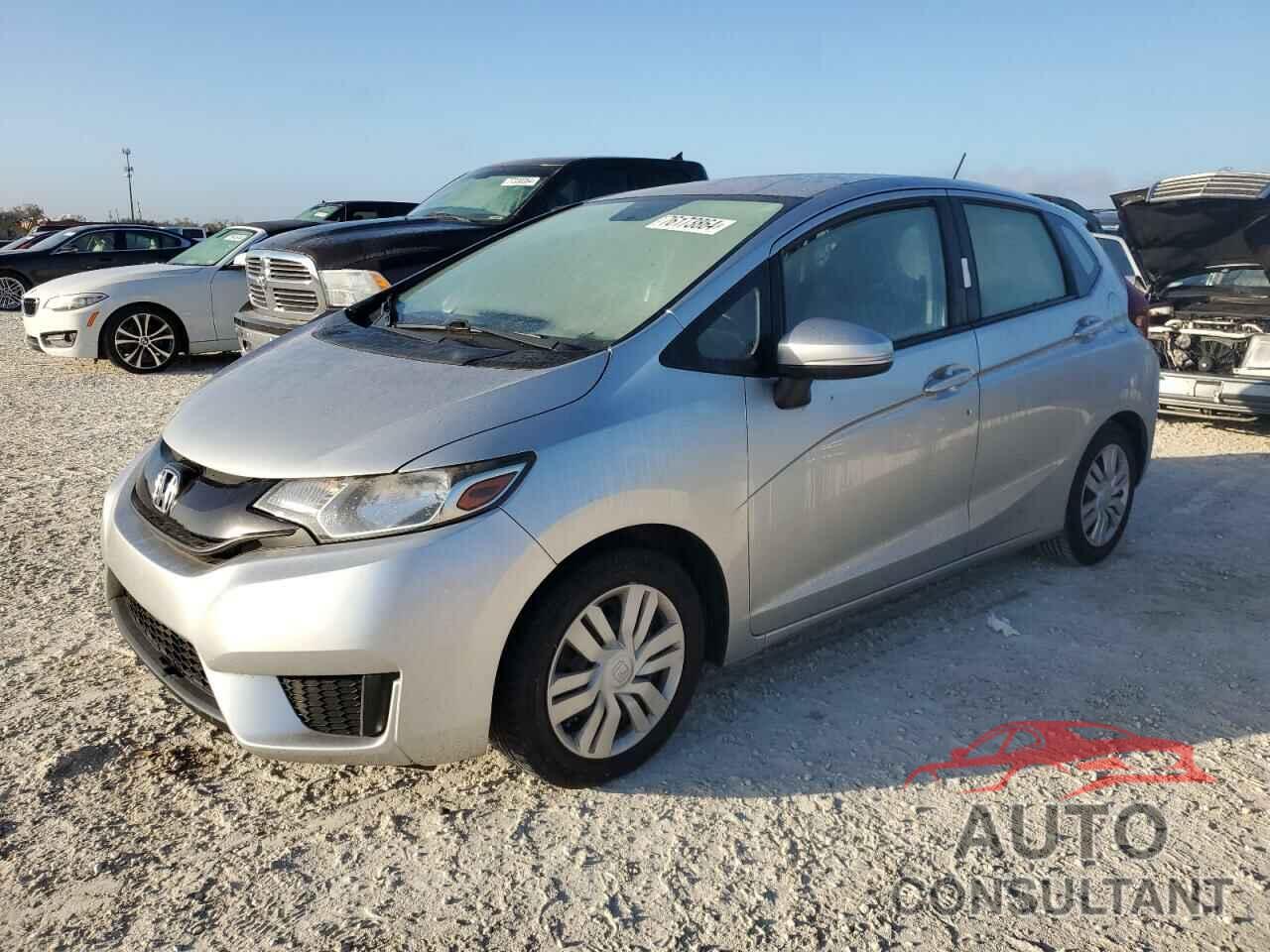 HONDA FIT 2016 - JHMGK5H51GX005326