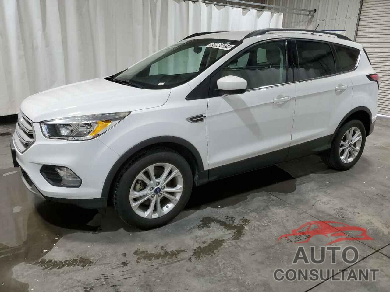 FORD ESCAPE 2018 - 1FMCU0GD6JUB12379
