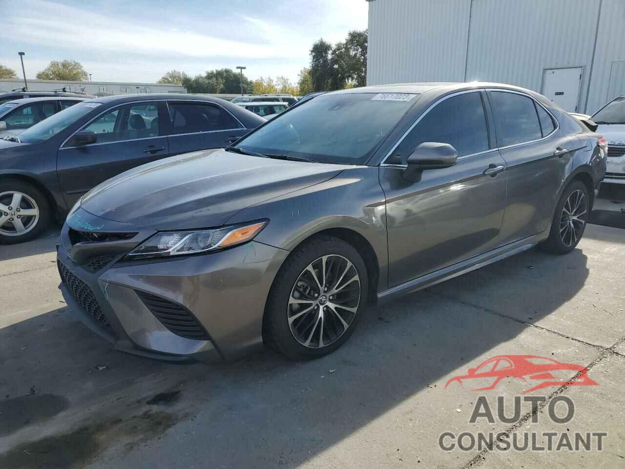 TOYOTA CAMRY 2020 - 4T1G11AK2LU910596