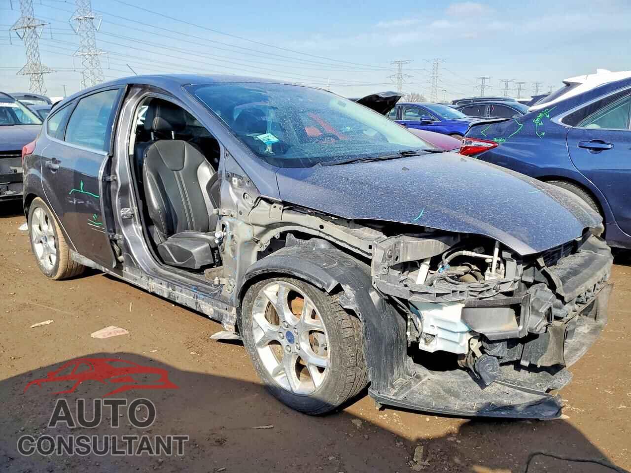 FORD FOCUS 2014 - 1FADP3N29EL275144