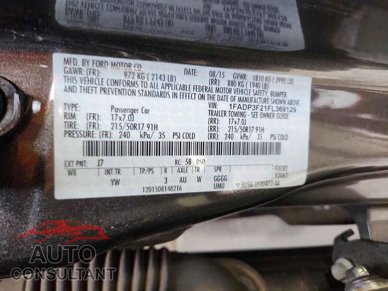 FORD FOCUS 2015 - 1FADP3F21FL369129