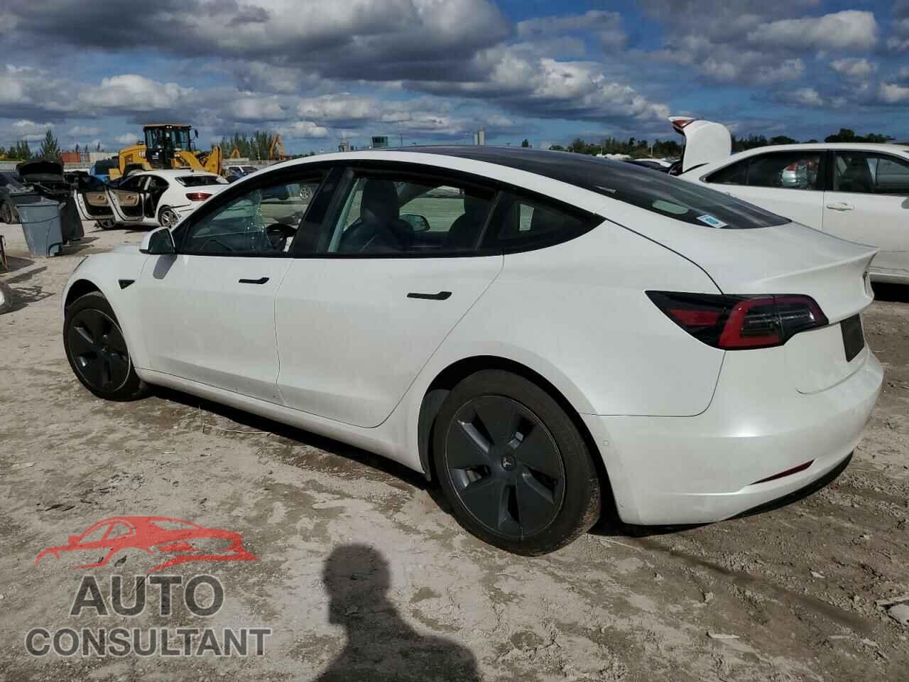 TESLA MODEL 3 2022 - 5YJ3E1EB9NF170834