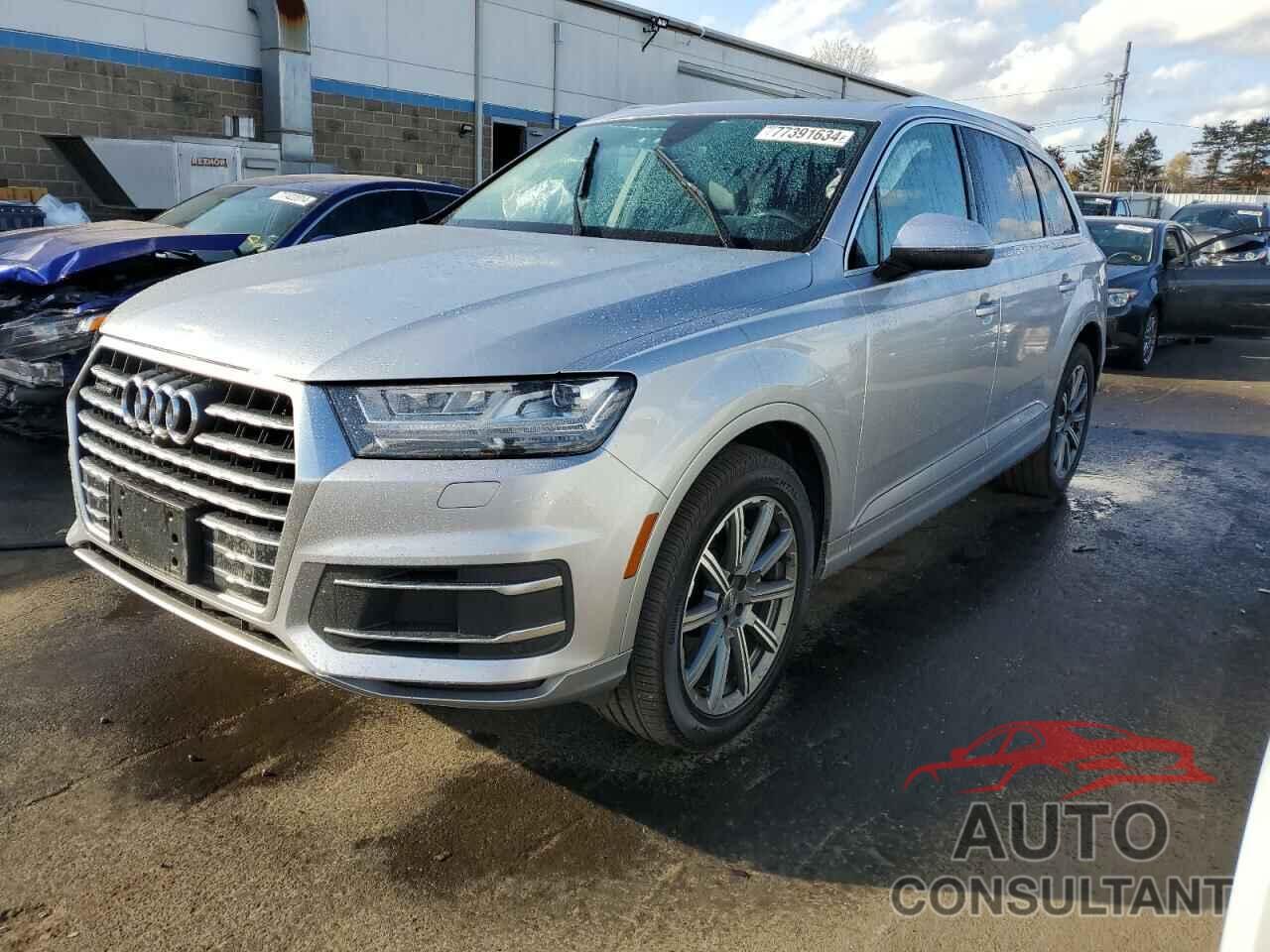 AUDI Q7 2019 - WA1LHAF79KD047260