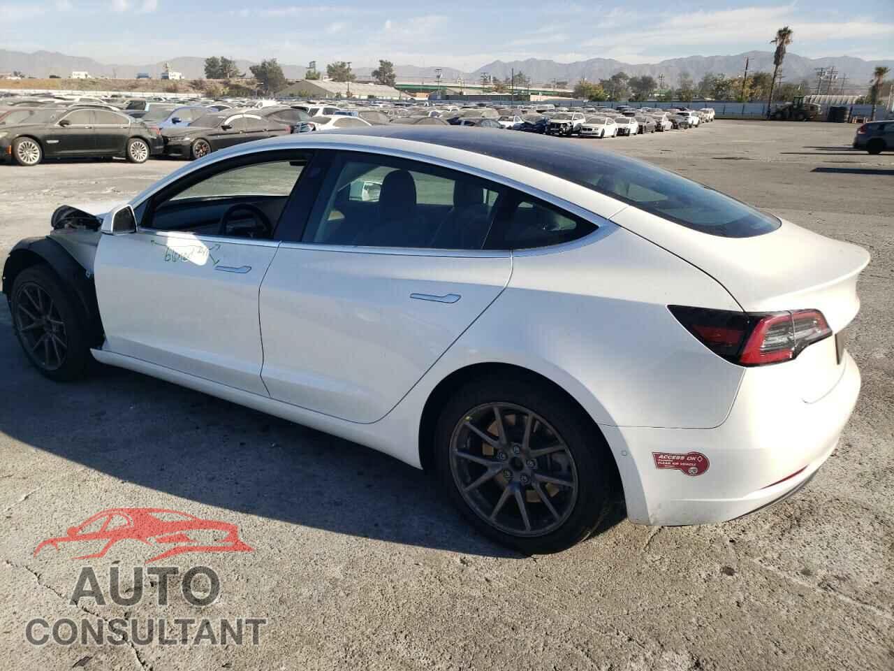 TESLA MODEL 3 2020 - 5YJ3E1EAXLF706145
