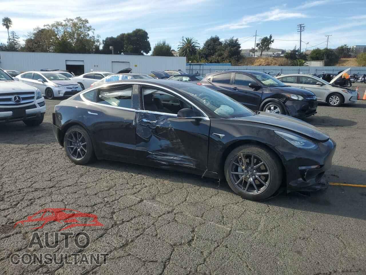 TESLA MODEL 3 2018 - 5YJ3E1EA3JF172130