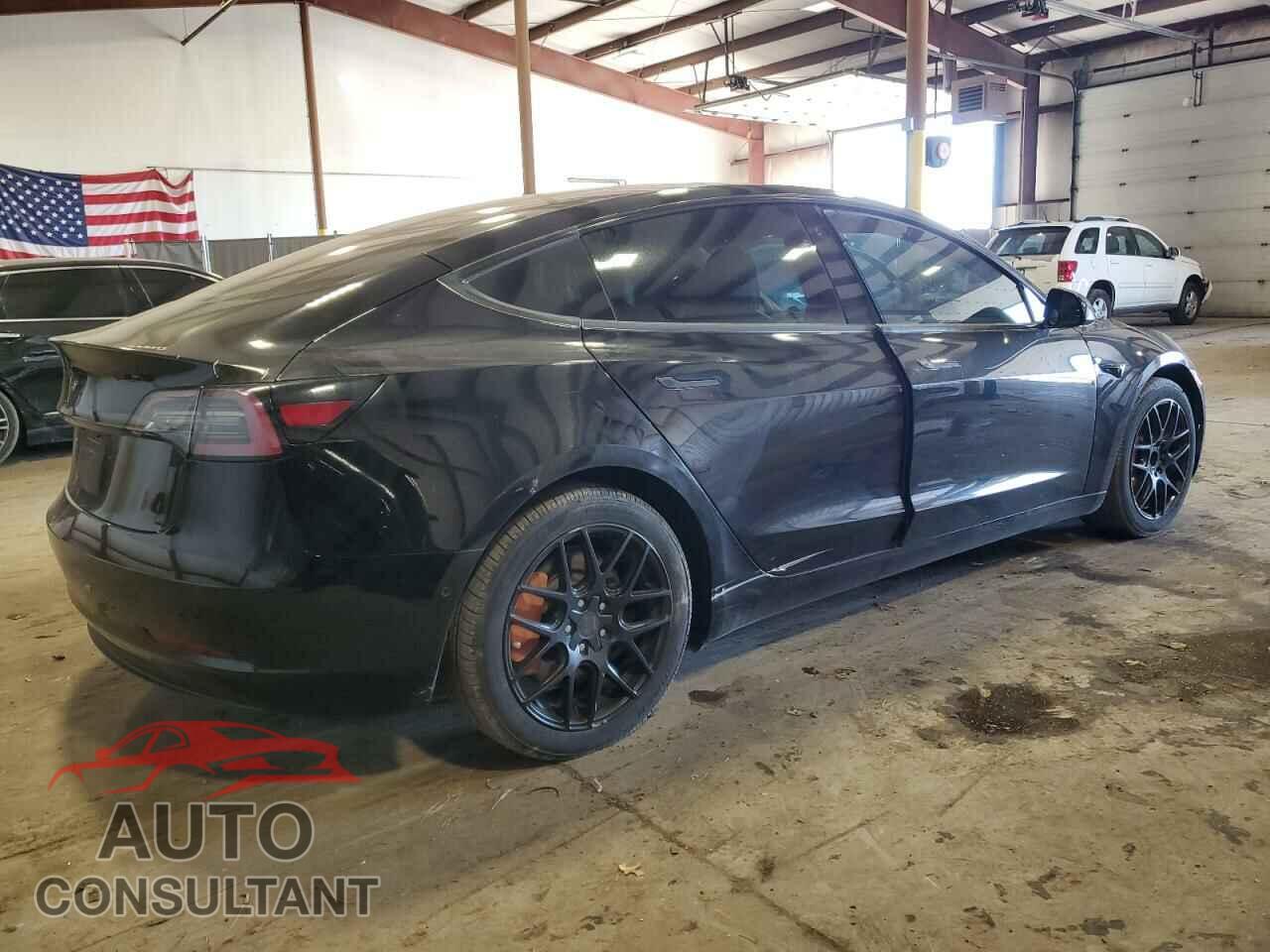TESLA MODEL 3 2018 - 5YJ3E1EA4JF031406