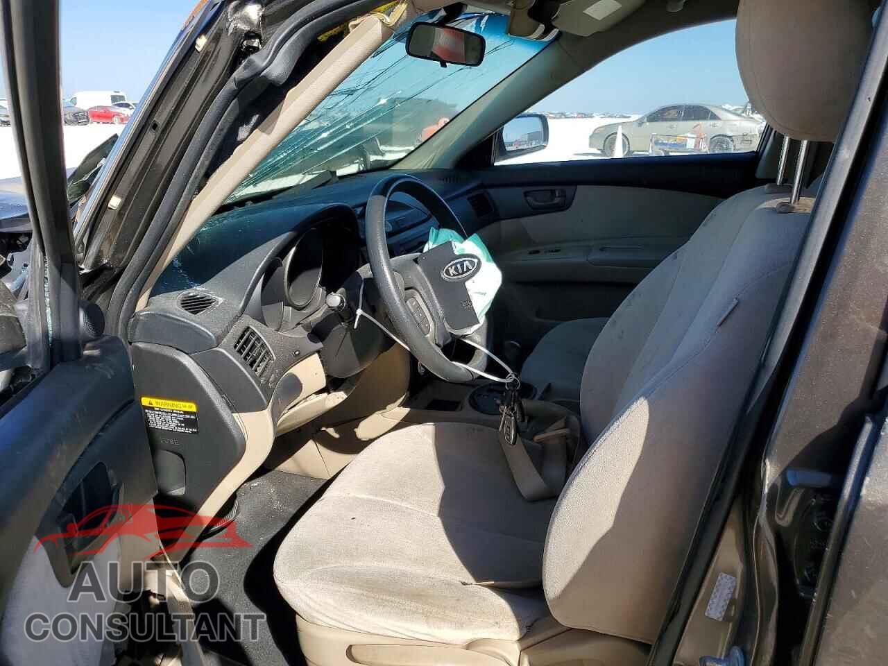 KIA OPTIMA 2010 - KNAGG4A83A5401419