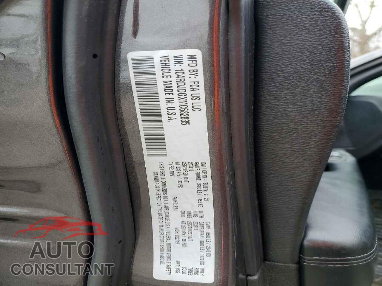 DODGE DURANGO 2021 - 1C4RDJDGXMC682835