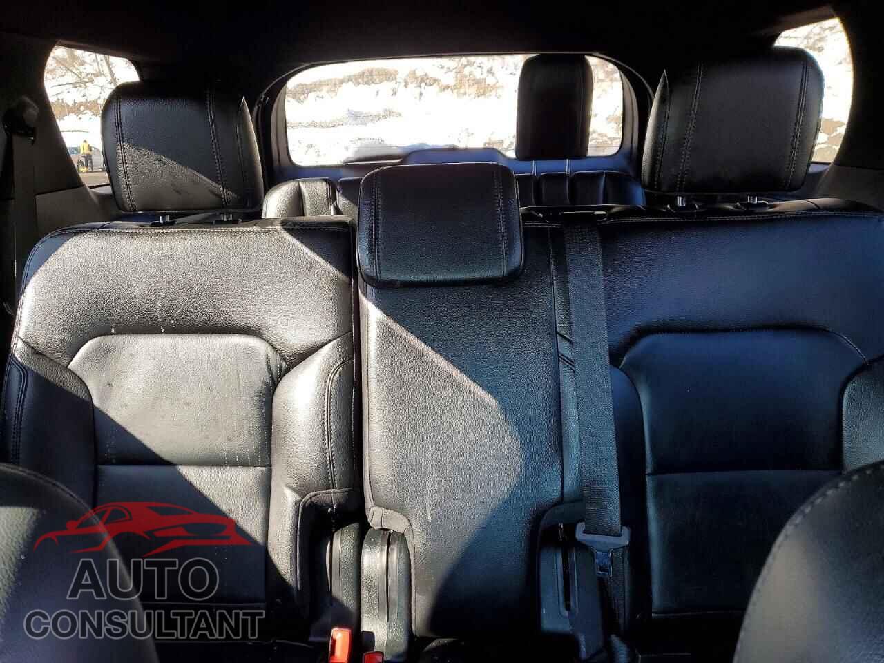 FORD EXPLORER 2018 - 1FM5K8D8XJGB73673