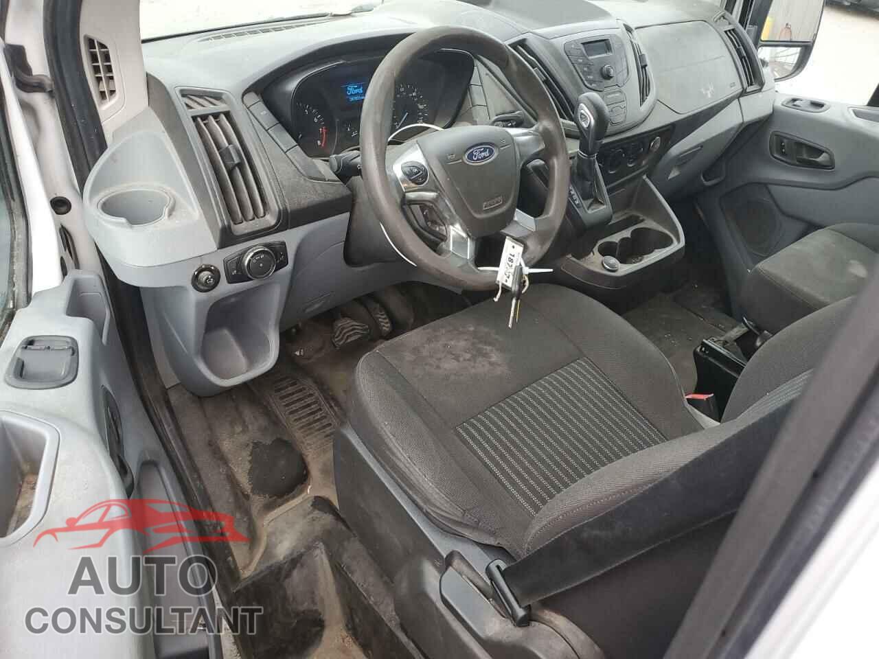 FORD TRANSIT 2017 - 1FTYR1YM2HKA92363
