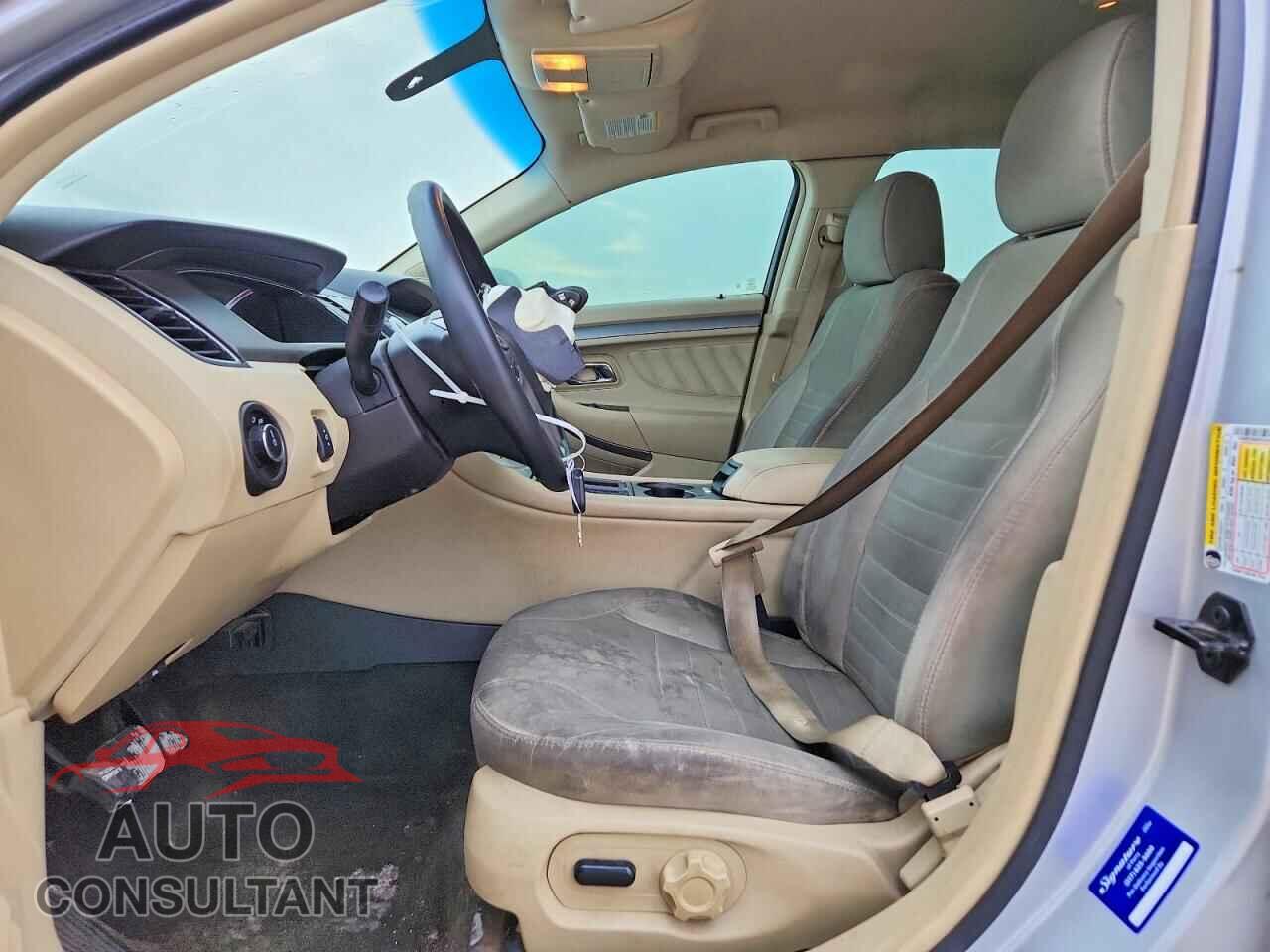 FORD TAURUS 2015 - 1FAHP2D85FG154025