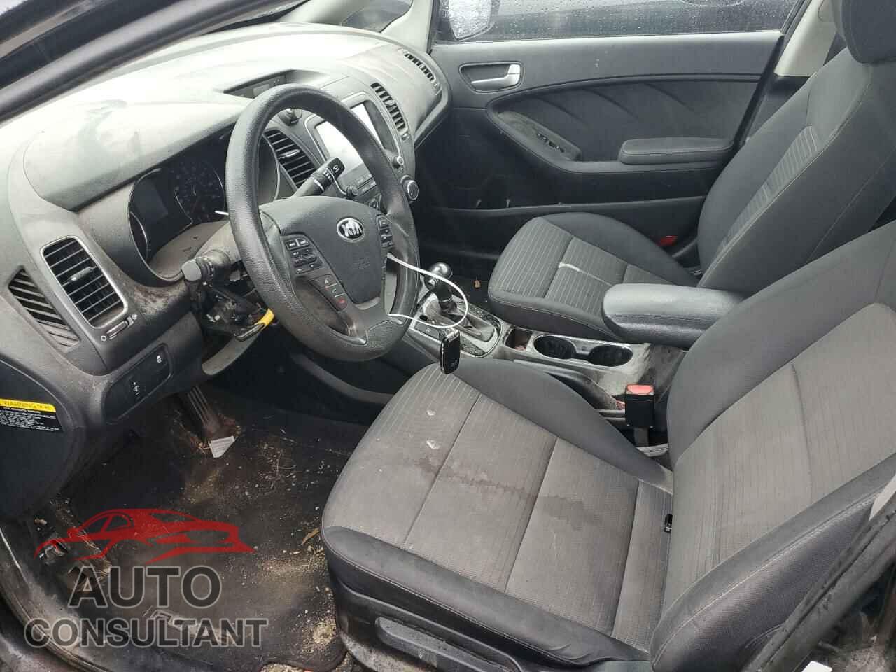 KIA FORTE 2018 - 3KPFL4A78JE218054