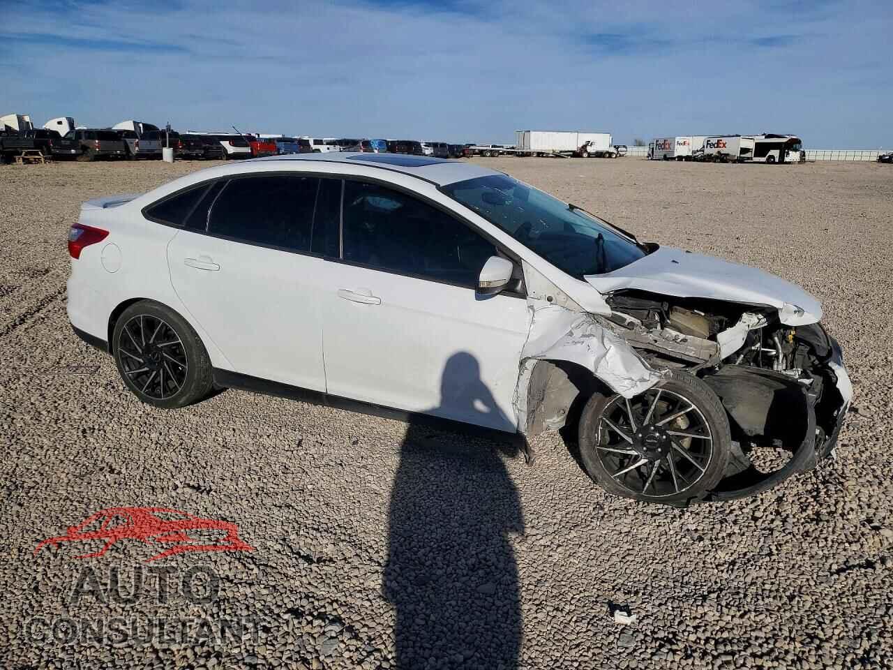 FORD FOCUS 2014 - 1FADP3F23EL407040