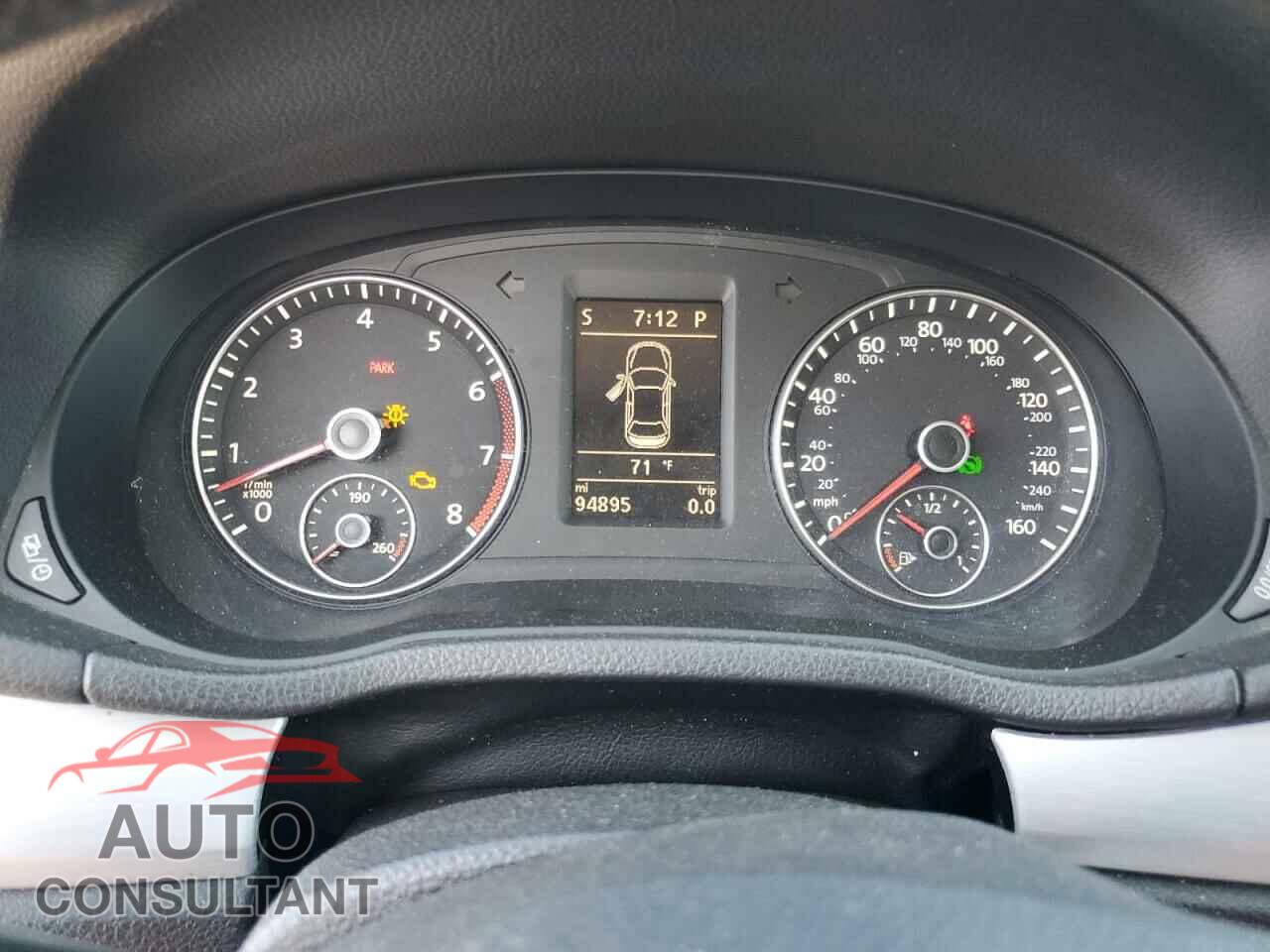 VOLKSWAGEN PASSAT 2013 - 1VWBP7A35DC005332