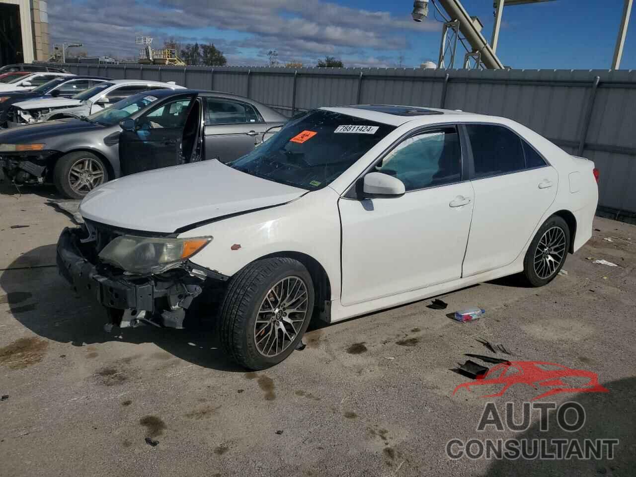 TOYOTA CAMRY 2014 - 4T1BF1FK4EU458349