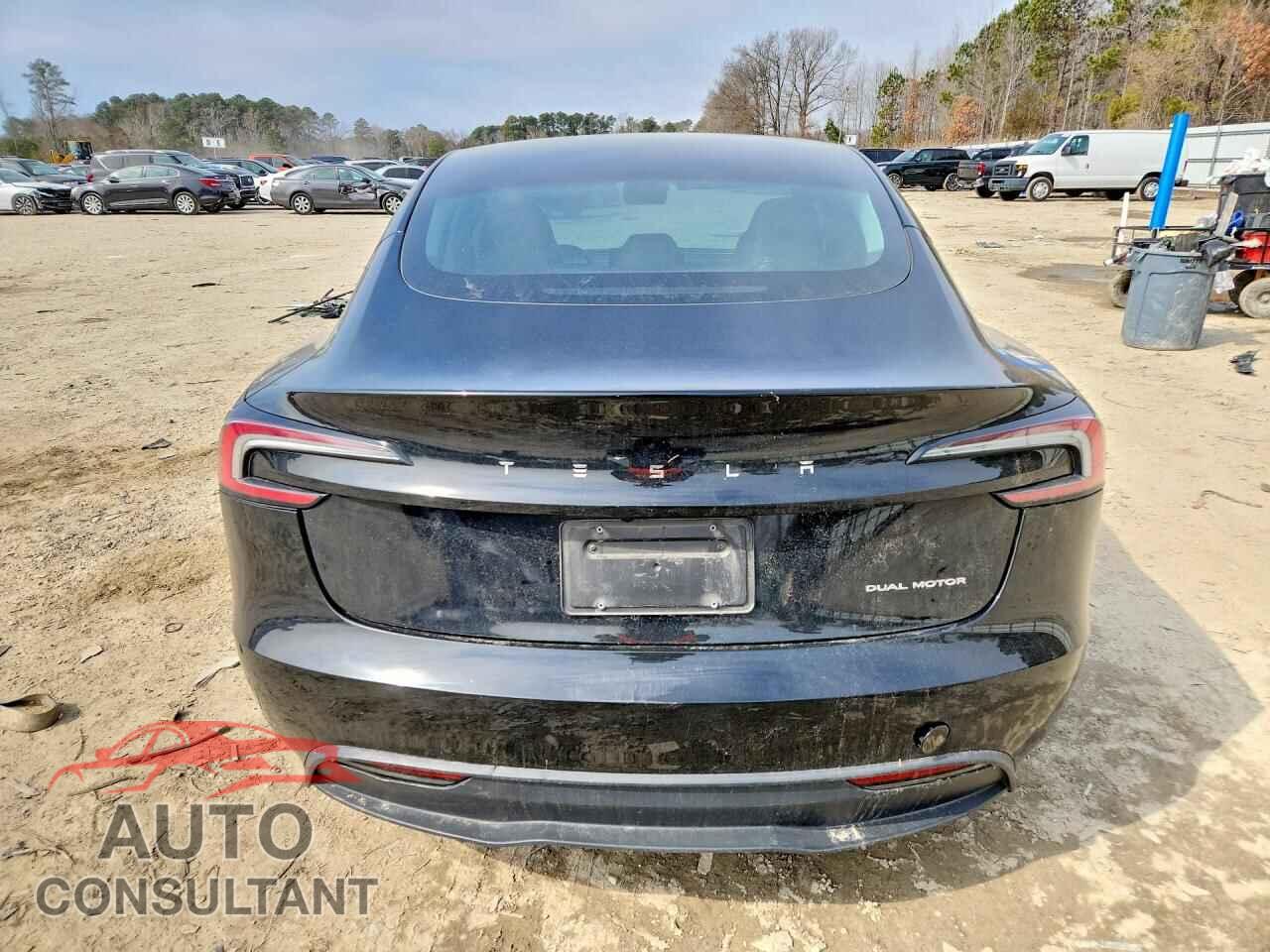TESLA MODEL 3 2024 - 5YJ3E1EB8RF794775