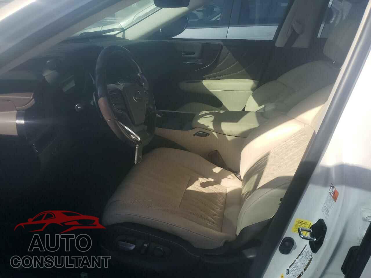 LEXUS LS500 2018 - JTHB5LFF3J5004327