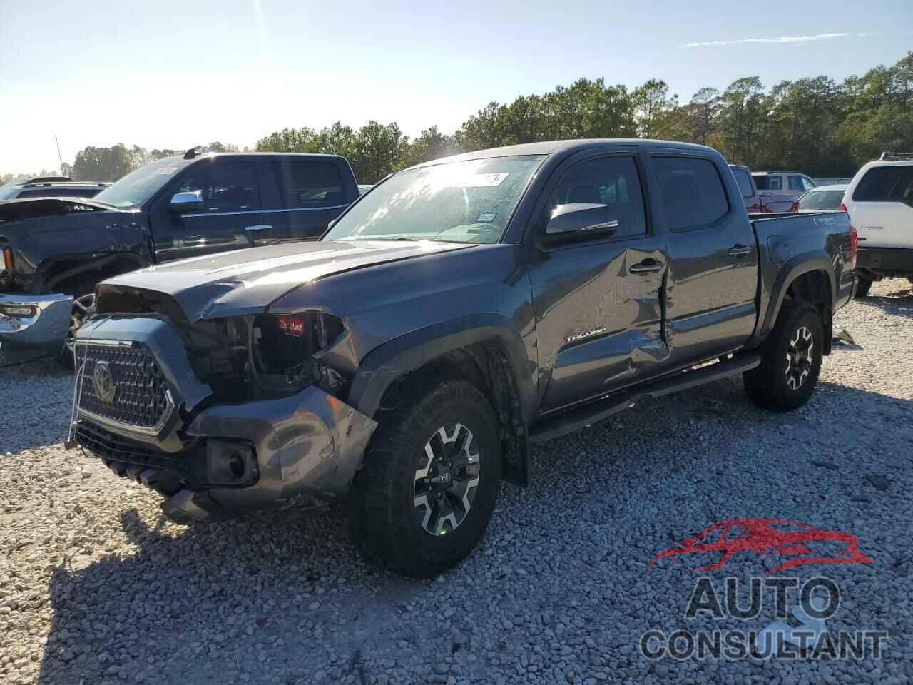TOYOTA TACOMA 2018 - 5TFCZ5AN3JX145648