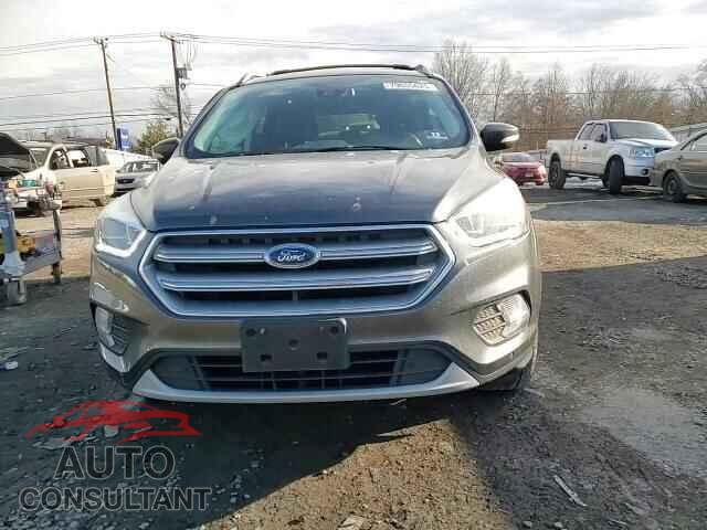 FORD ESCAPE 2017 - 1FMCU9JD3HUD63478