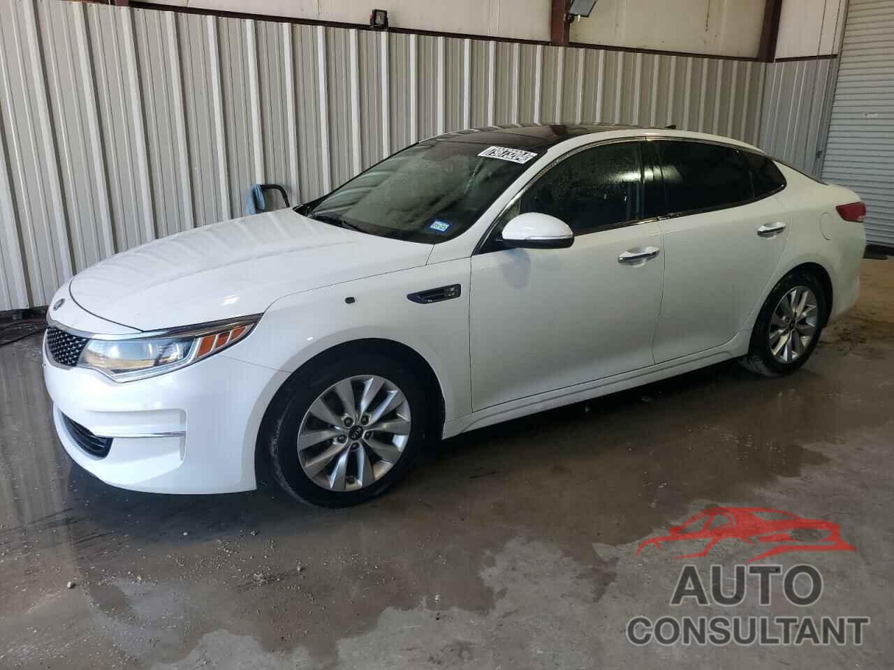 KIA OPTIMA 2018 - 5XXGU4L3XJG206975