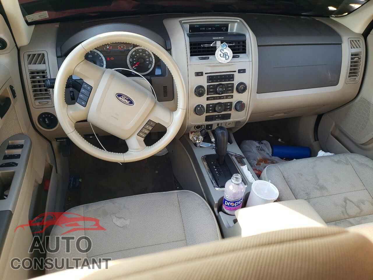 FORD ESCAPE 2010 - 1FMCU0D71AKD09227