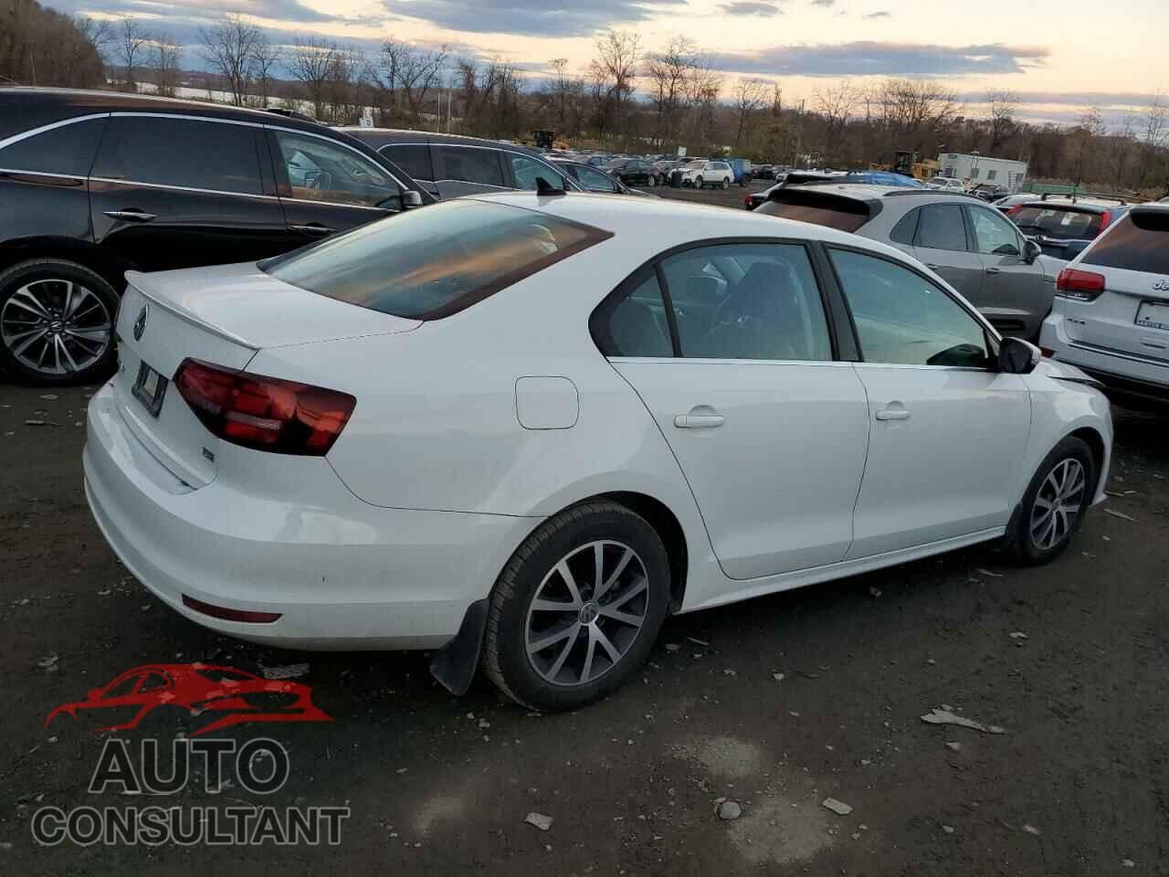 VOLKSWAGEN JETTA 2017 - 3VWDB7AJ7HM375045