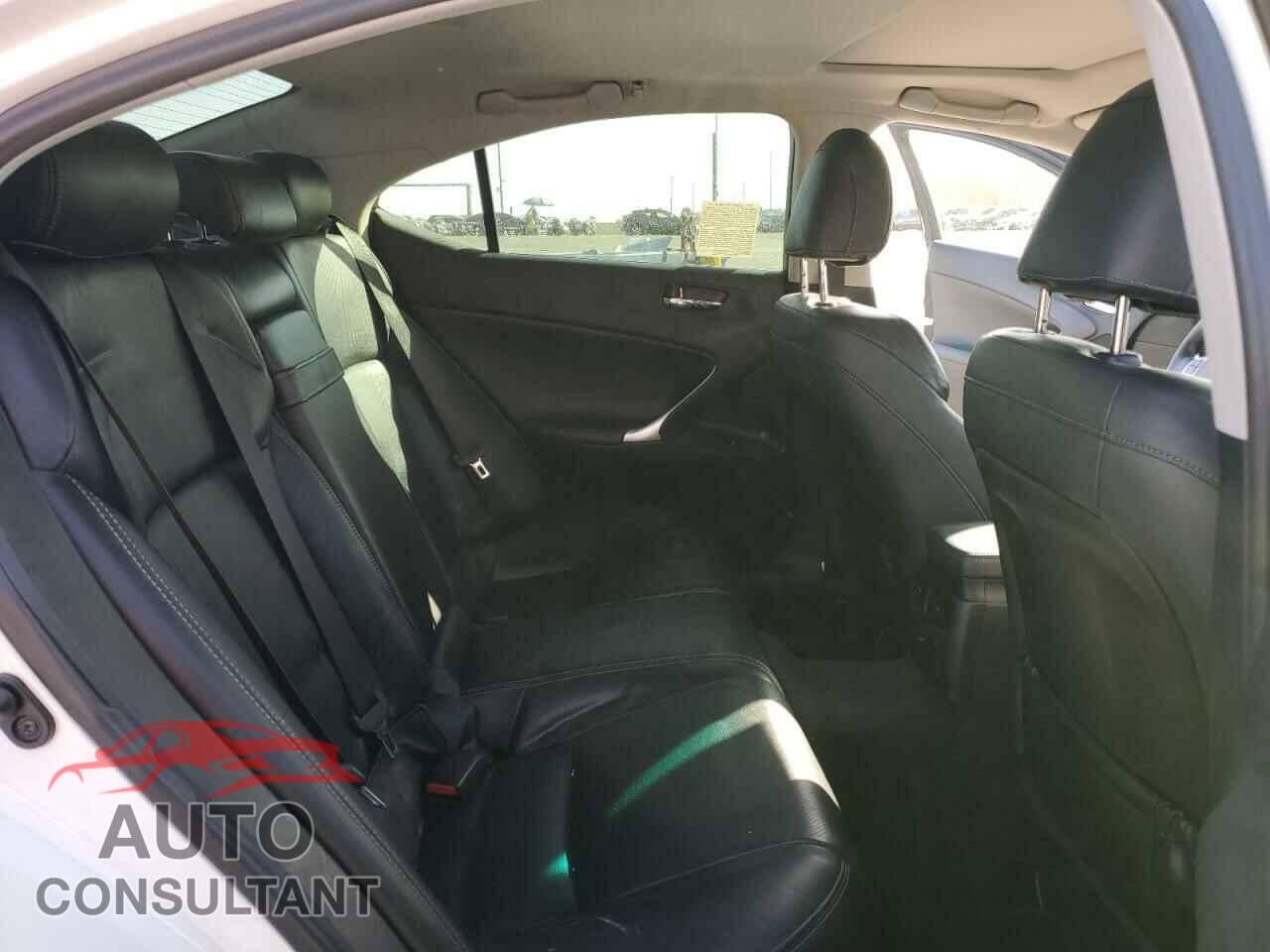 LEXUS IS 2012 - JTHBF5C28C5159386