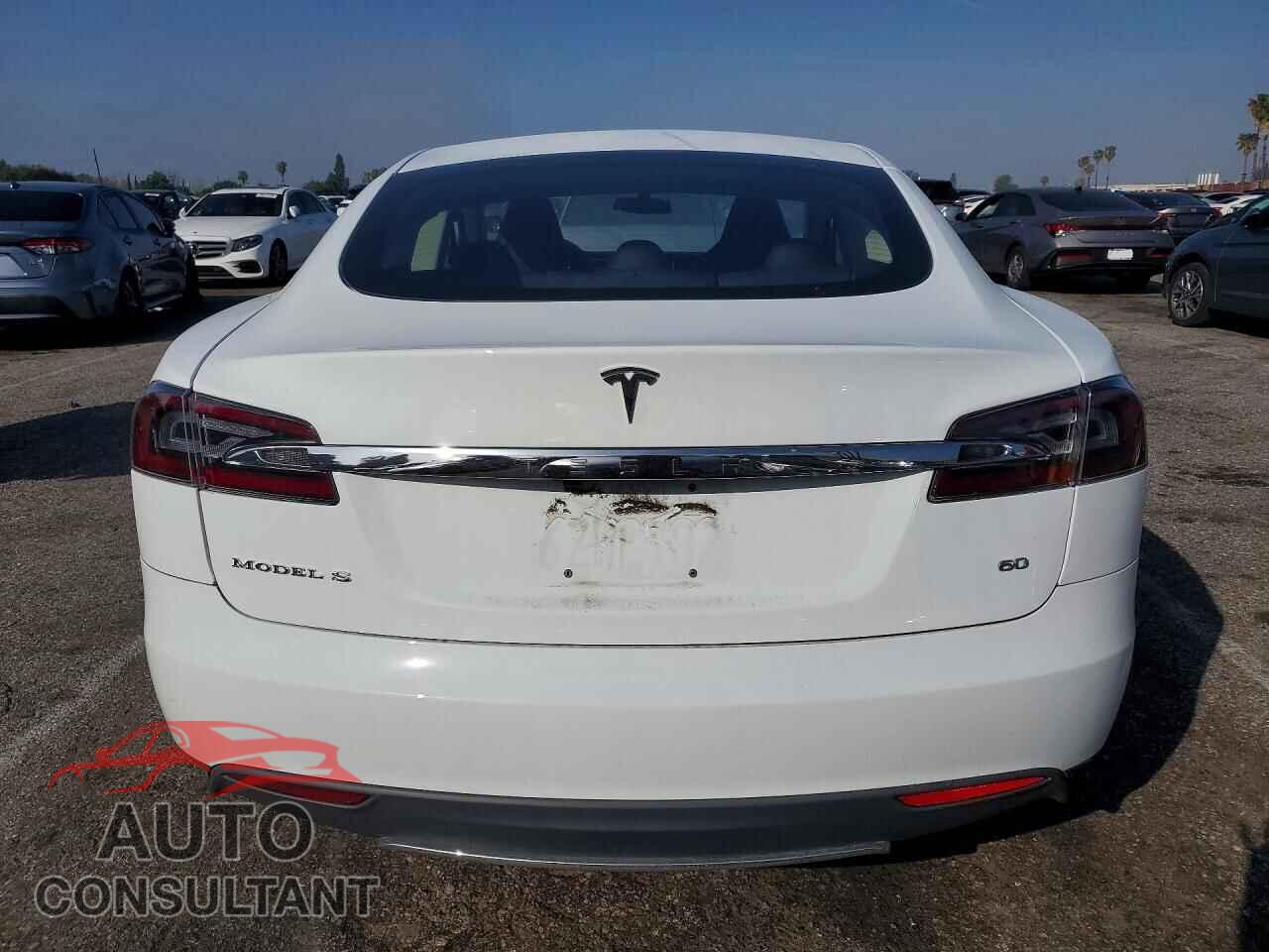 TESLA MODEL S 2013 - 5YJSA1DG9DFP10850