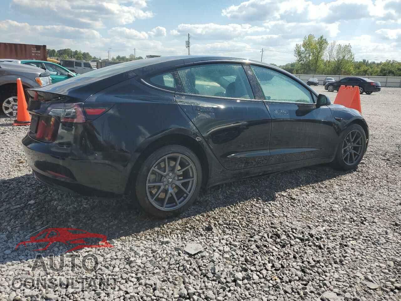 TESLA MODEL 3 2021 - 5YJ3E1EA7MF857574