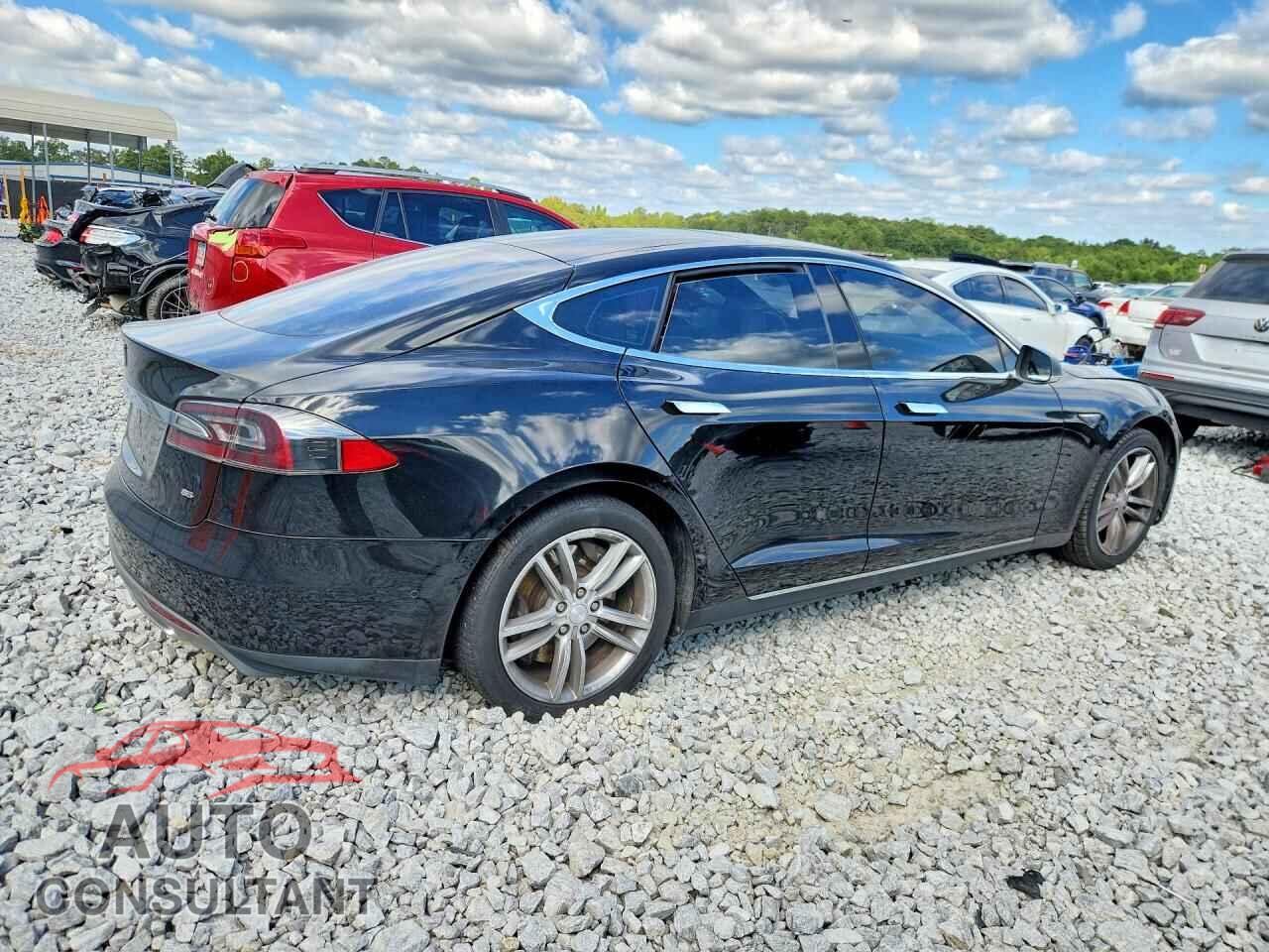 TESLA MODEL S 2015 - 5YJSA4H1XFF080363