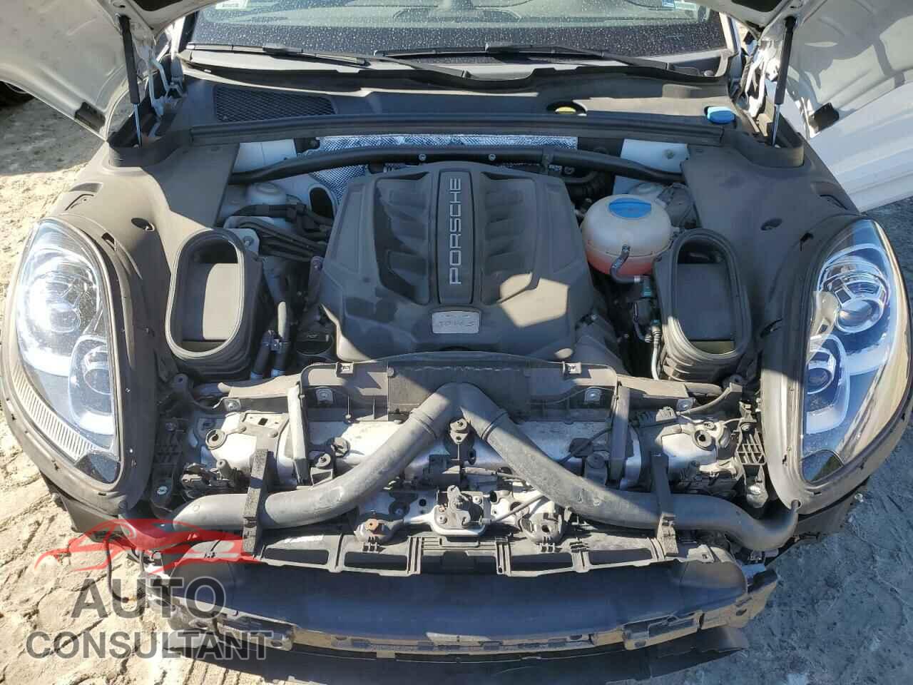 PORSCHE MACAN 2017 - WP1AB2A54HLB21157