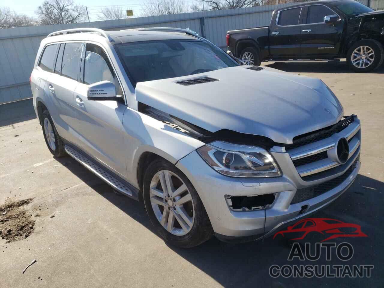 MERCEDES-BENZ GL-CLASS 2016 - 4JGDF6EE7GA700170