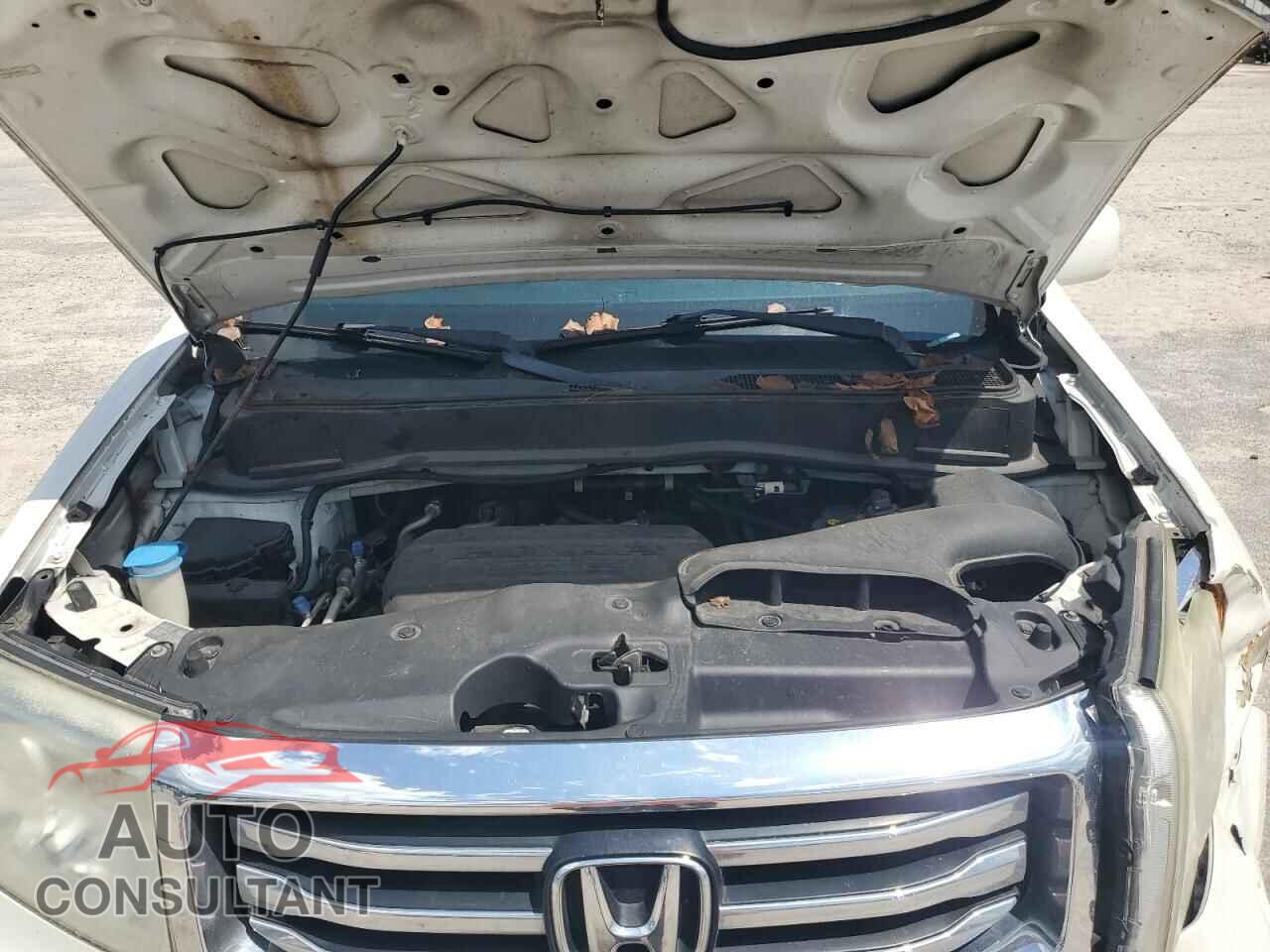 HONDA PILOT 2014 - 5FNYF3H9XEB001512
